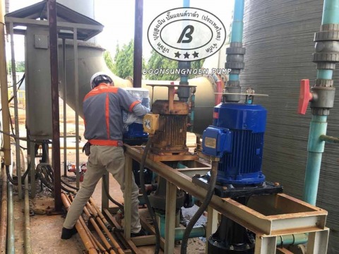 ปั๊มสูบของเหลวในกระบวนการผลิต